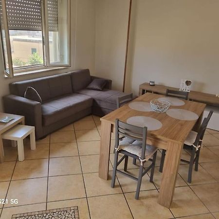 Apartamento Nuti Holiday Hoause Torre Annunziata Exterior foto