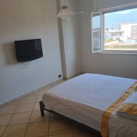 Apartamento Nuti Holiday Hoause Torre Annunziata Exterior foto