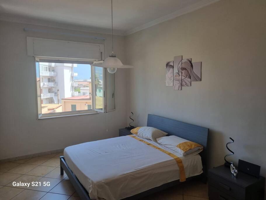 Apartamento Nuti Holiday Hoause Torre Annunziata Exterior foto